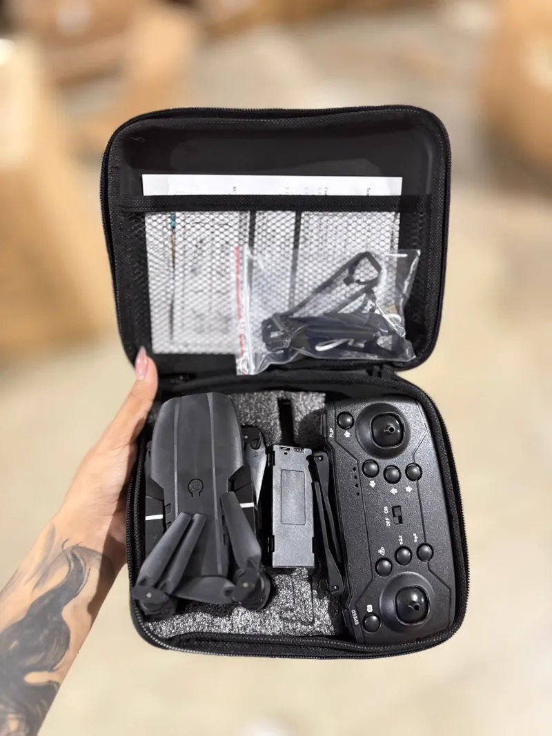 Dron Plegable E99 Pro con Cámara HD y Sensores de Vuelo